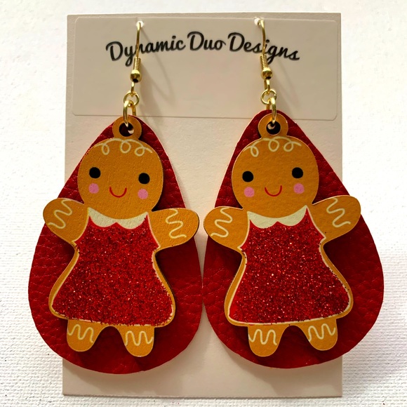 🎉 Host Pick 🎉 Christmas Wooden Gingerbread Girl red faux leather earrings - Picture 4 of 5